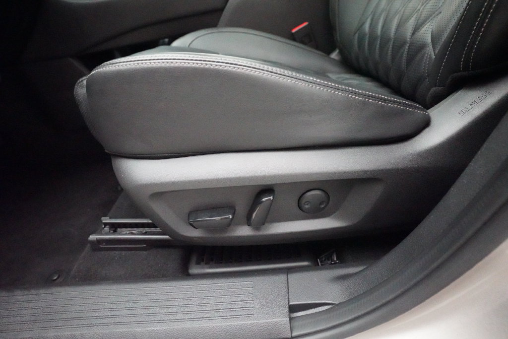 Used 2021 Nissan Rogue Platinum AWD/4WD image 28