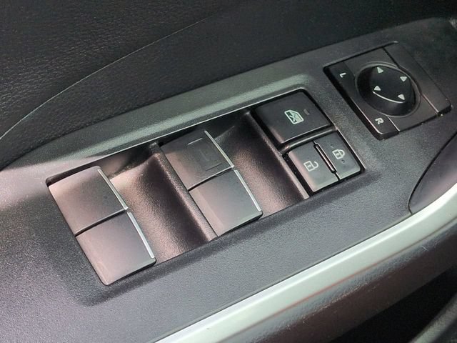 Used 2020 Toyota RAV4 XSE w/ XSE Grade Weather Package AWD/4WD image 31