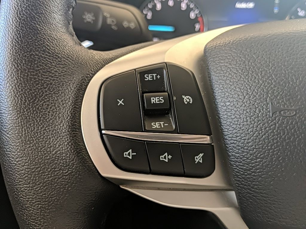 Certified 2024 Ford Explorer XLT w/ Equipment Group 202A image 19