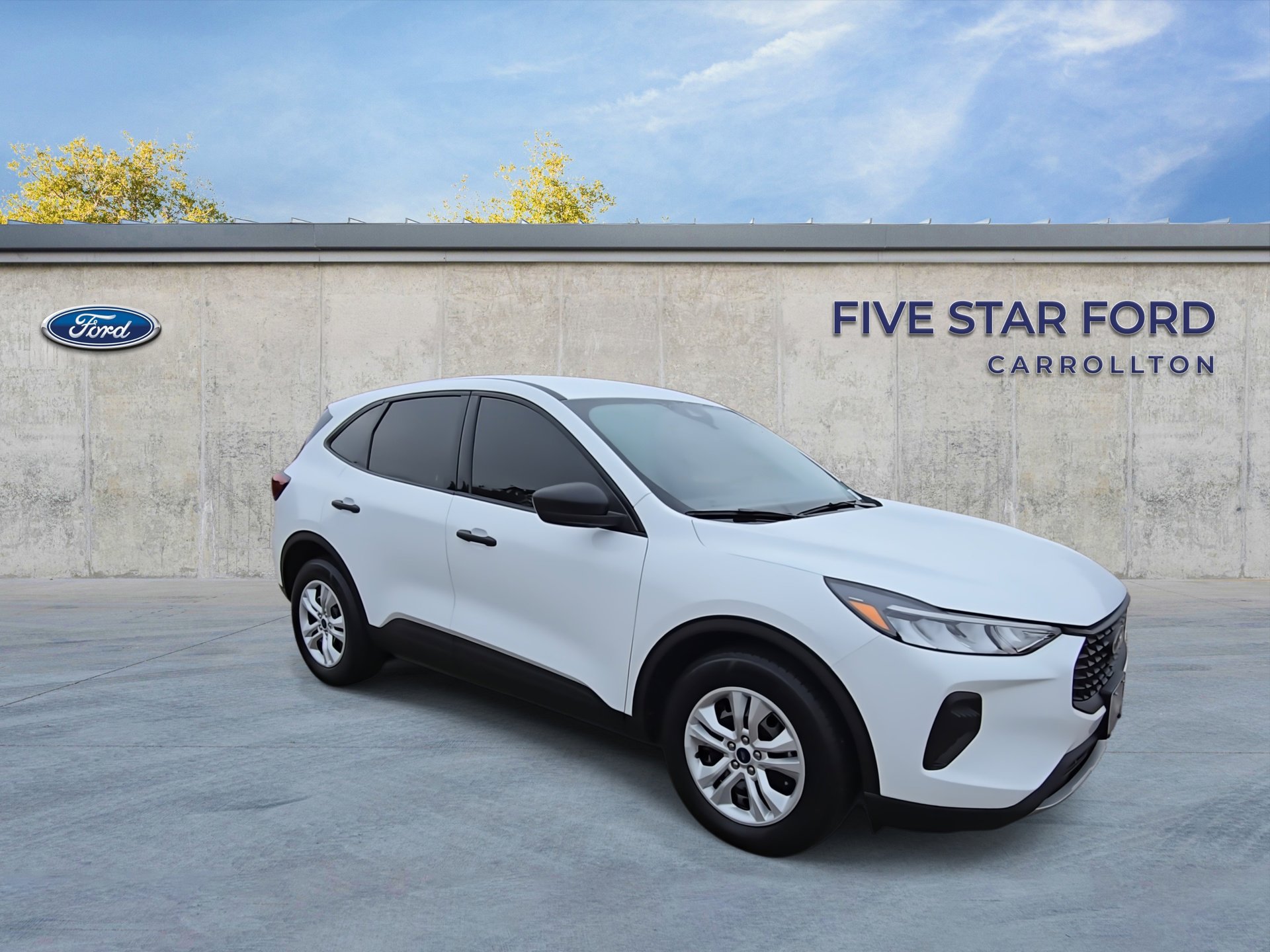 Certified 2023 Ford Escape FWD image 2