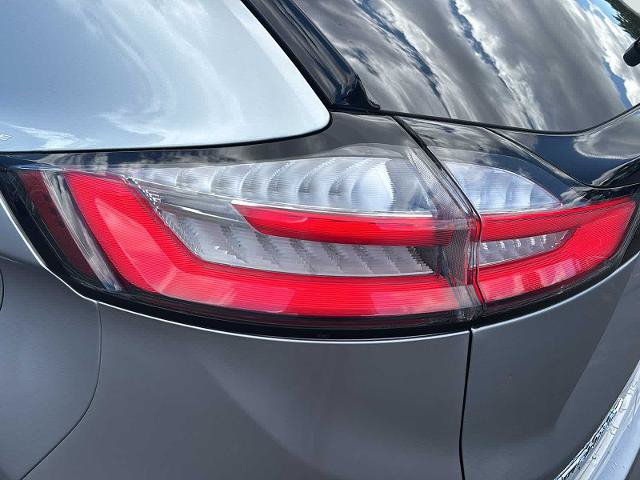 Certified 2024 Ford Edge Titanium AWD/4WD image 33