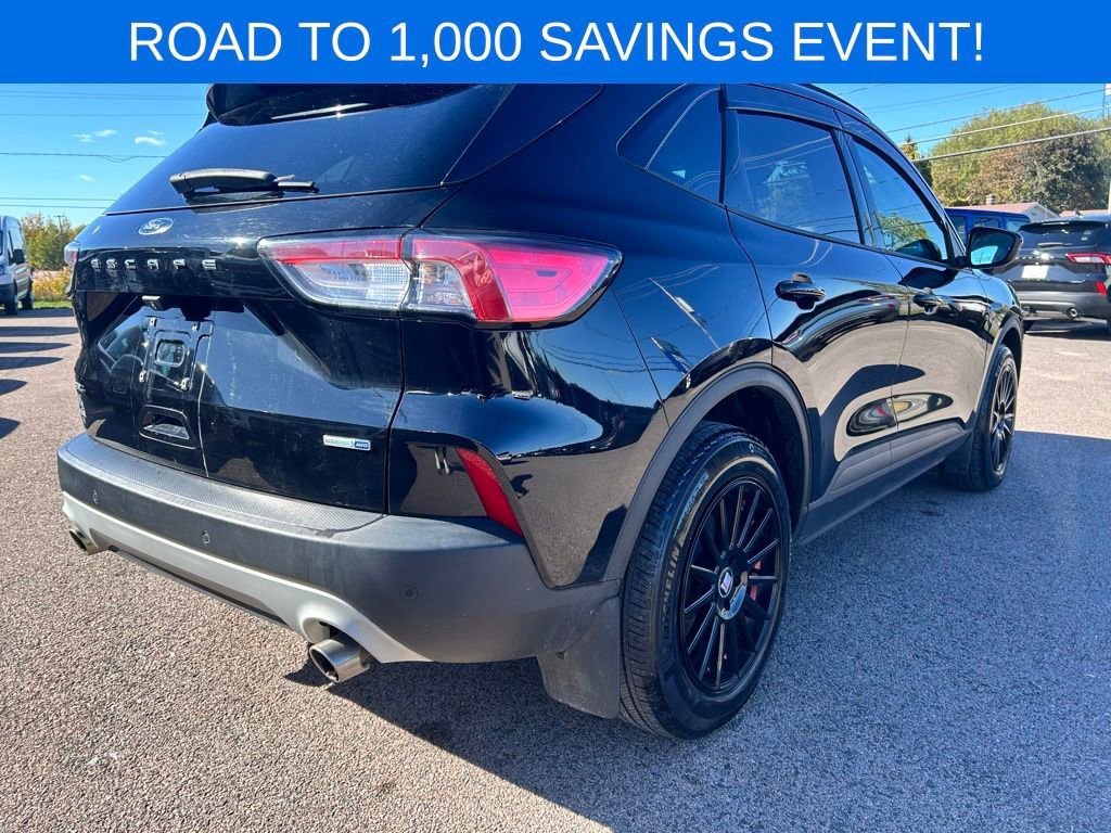 Certified 2020 Ford Escape SEL image 6