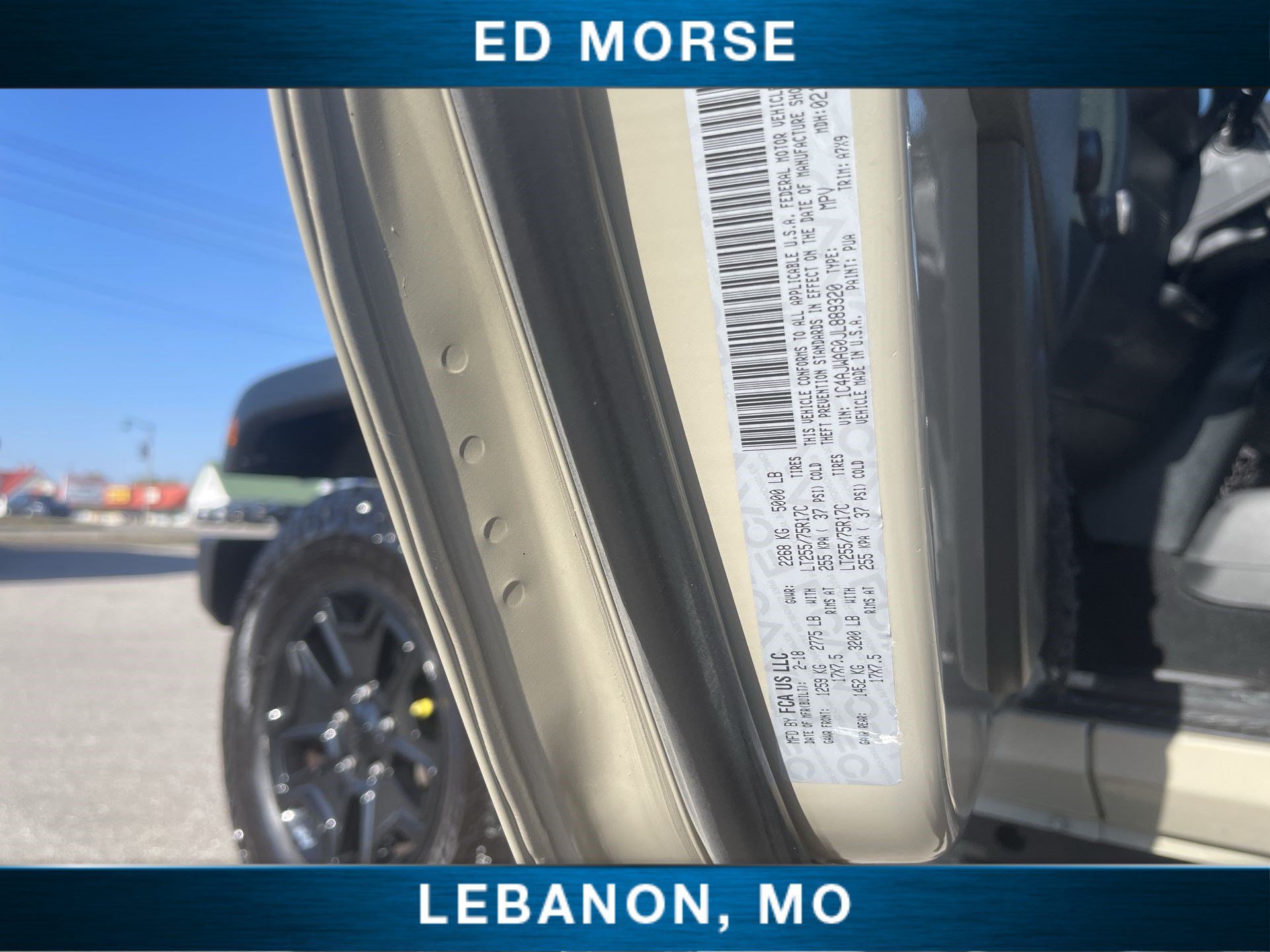 Used 2018 Jeep Wrangler Sport AWD/4WD image 28