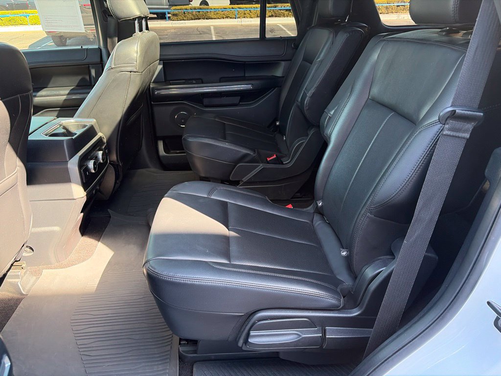 Certified 2021 Ford Expedition XLT RWD image 19