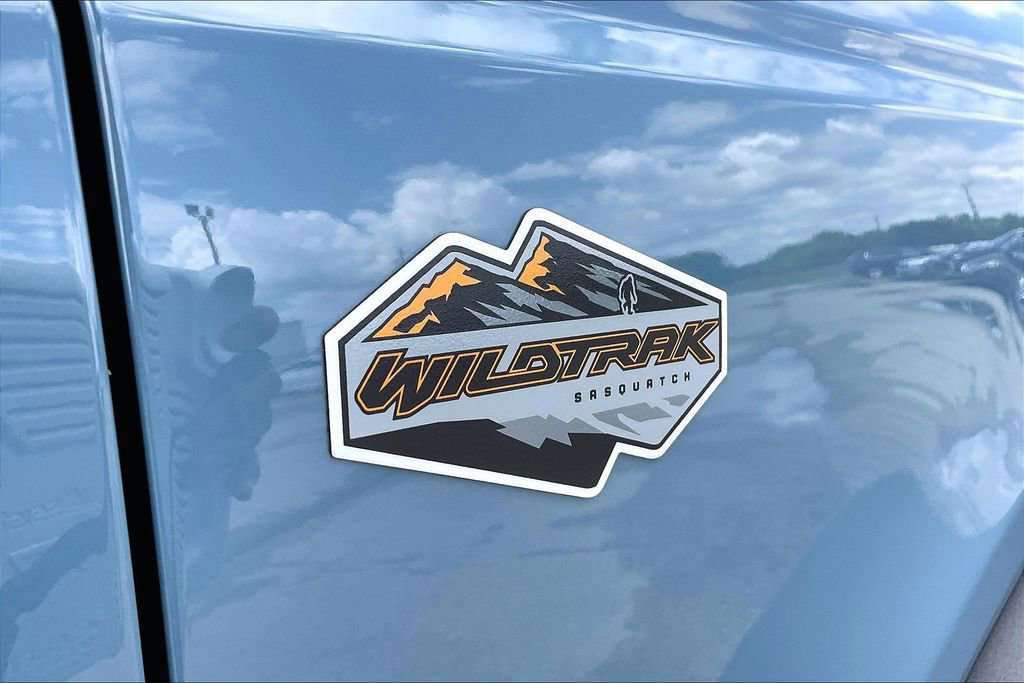 Certified 2023 Ford Bronco Wildtrak AWD/4WD image 21