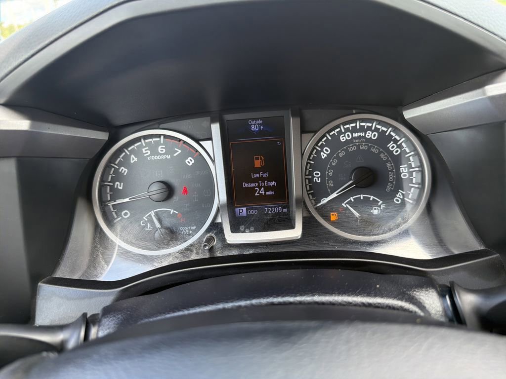 Used 2019 Toyota Tacoma SR5 RWD image 29