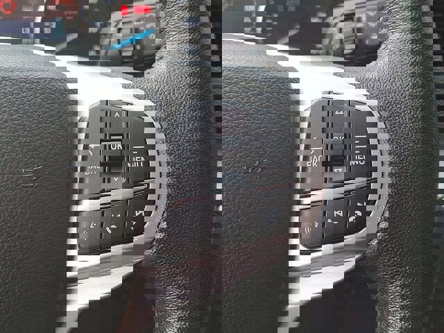 Certified 2022 Ford Explorer XLT w/ Equipment Group 202A image 14