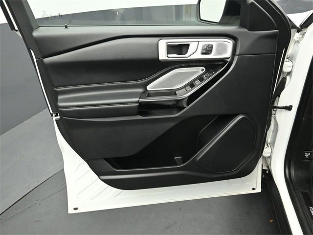 Certified 2022 Ford Explorer ST w/ Equipment Group 401A image 36