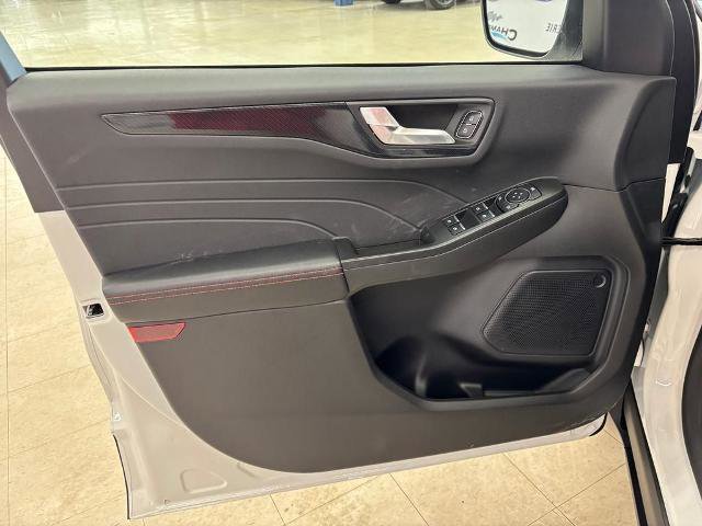 Certified 2025 Ford Escape ST-Line w/ Tech Pack #1 image 10