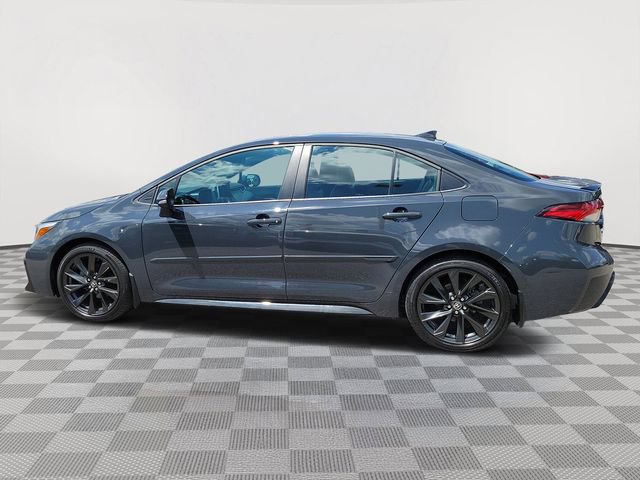 Used 2024 Toyota Corolla XSE FWD image 2