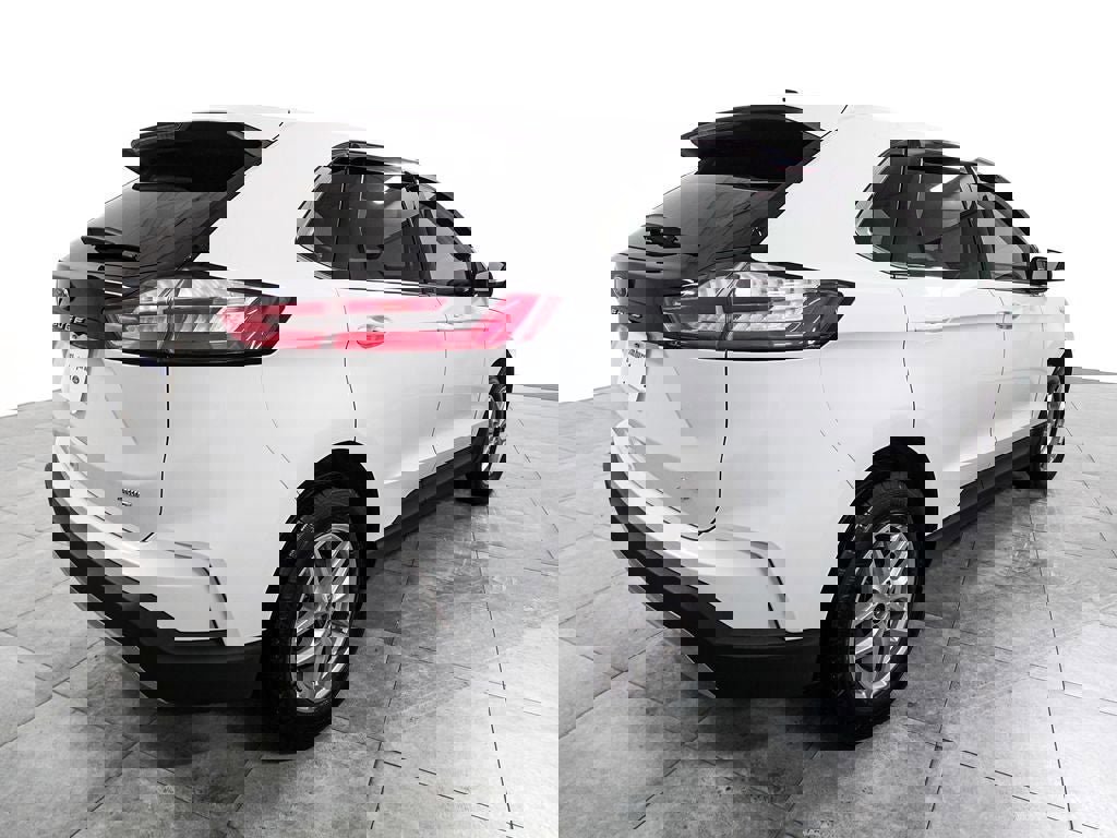 Certified 2023 Ford Edge SEL image 5