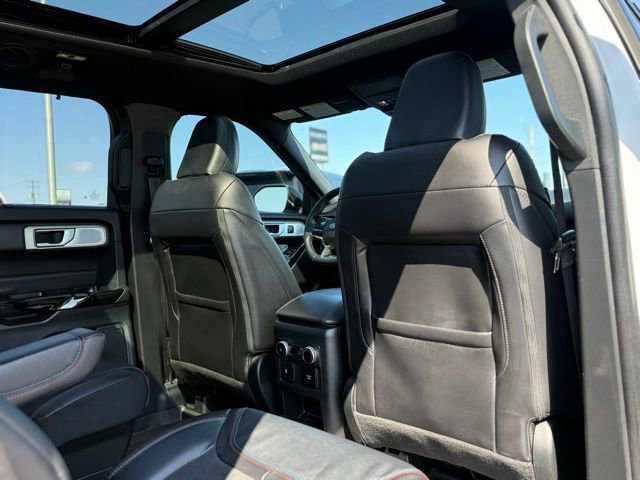 Certified 2024 Ford Explorer ST w/ Equipment Group 401A image 33
