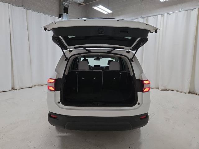 Used 2023 Honda Pilot LX image 9