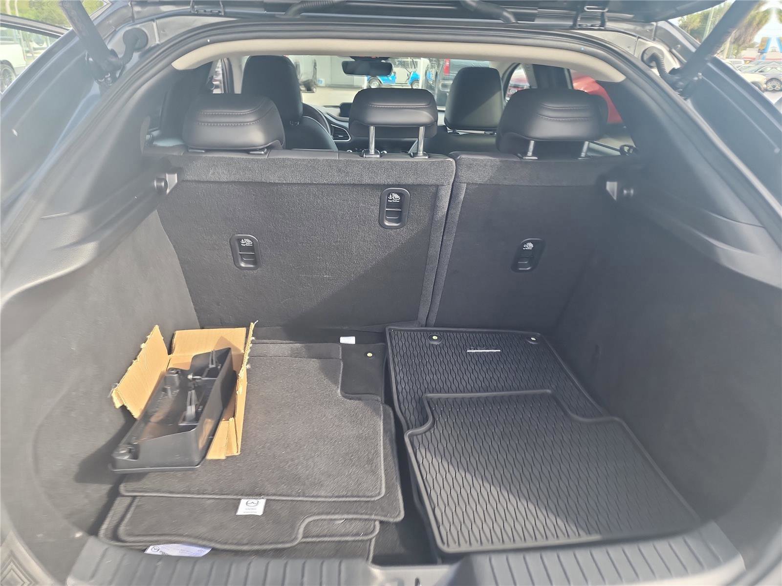 Used 2022 MAZDA CX-30 2.5 Turbo w/ Premium Package image 18