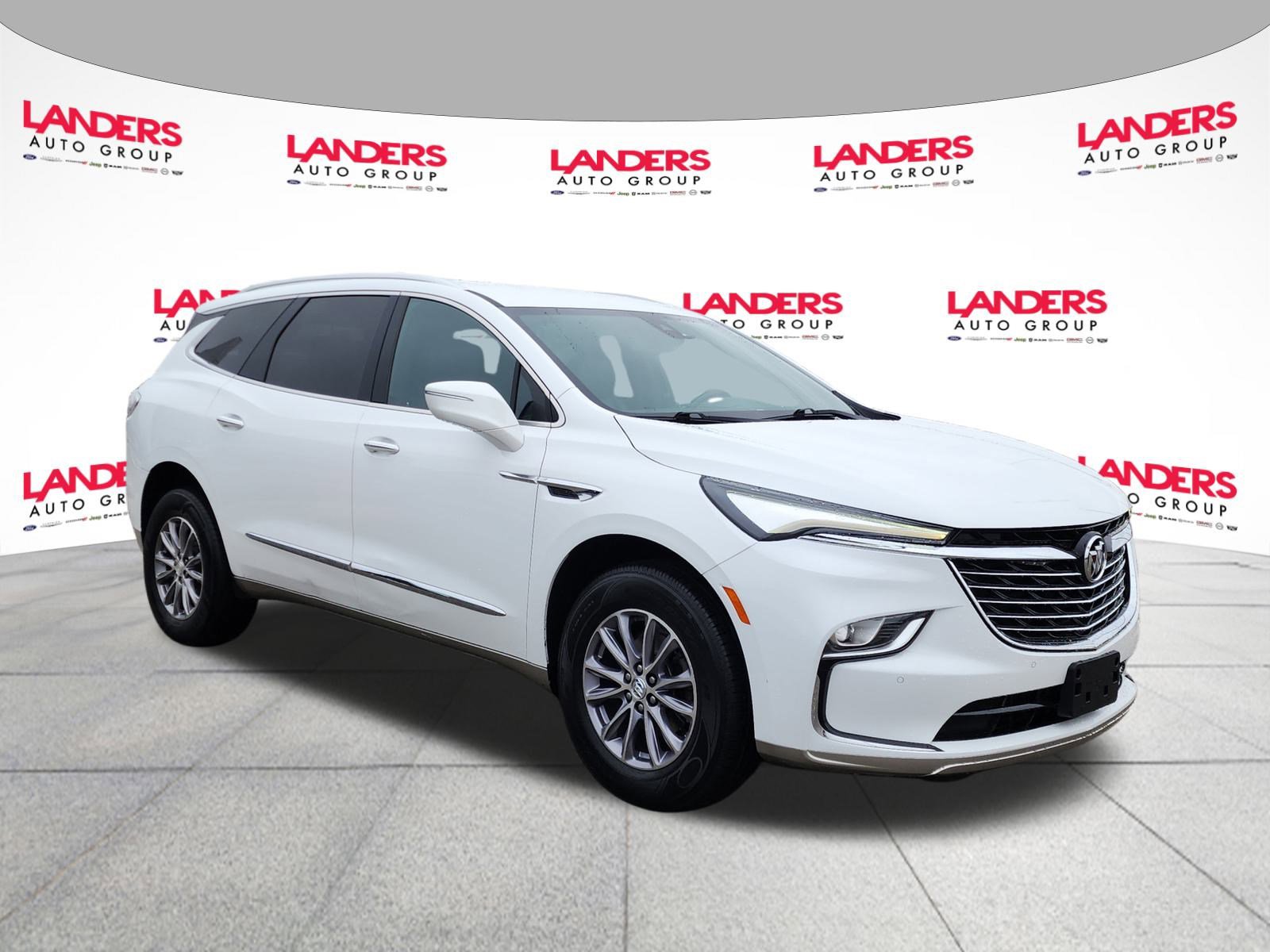 Used 2023 Buick Enclave Essence
