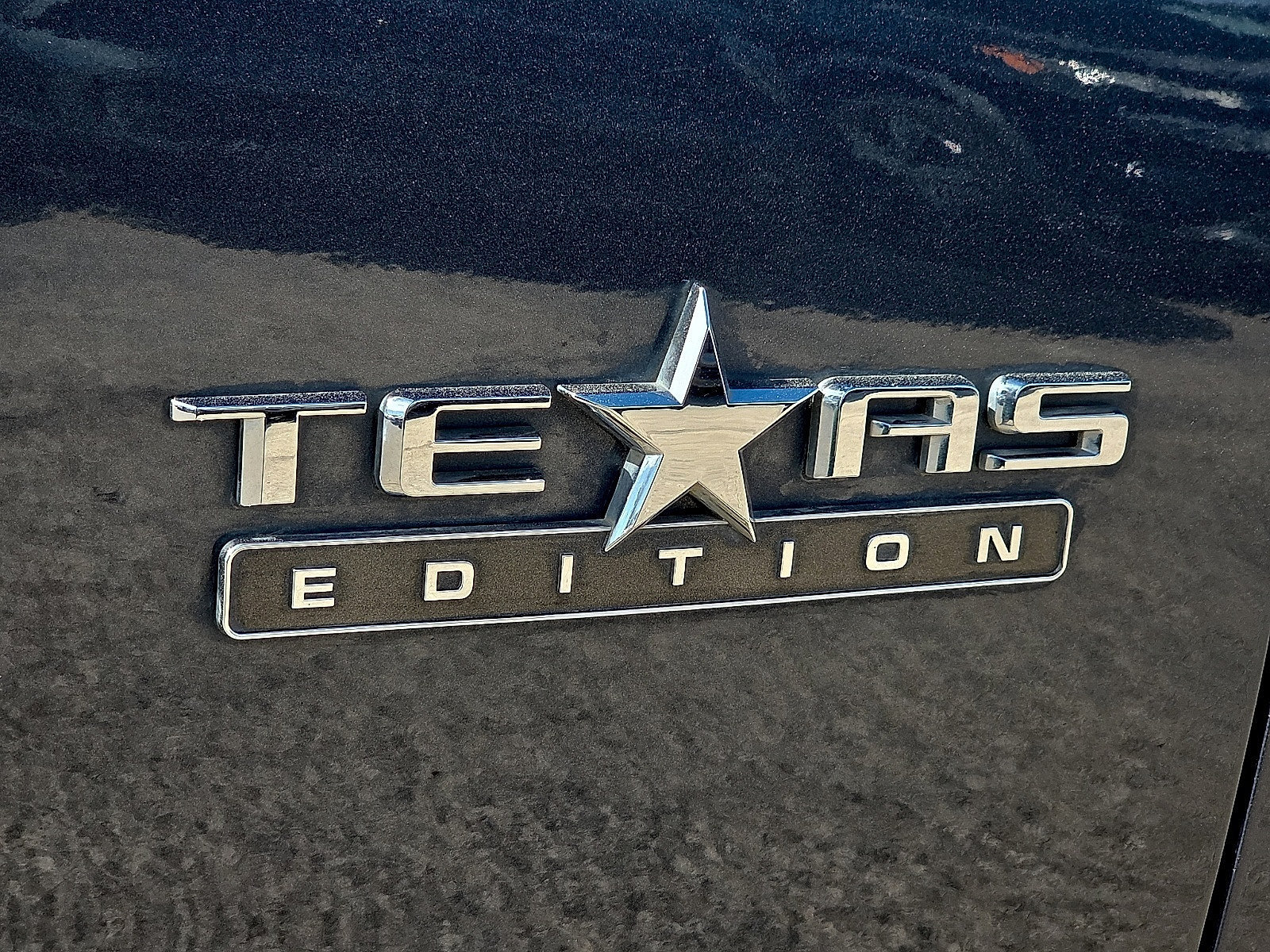 Used 2020 Chevrolet Silverado 1500 LTZ w/ LTZ Texas Edition AWD/4WD image 8