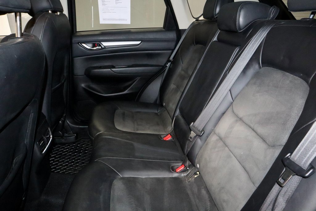 Used 2019 MAZDA CX-5 Touring image 22