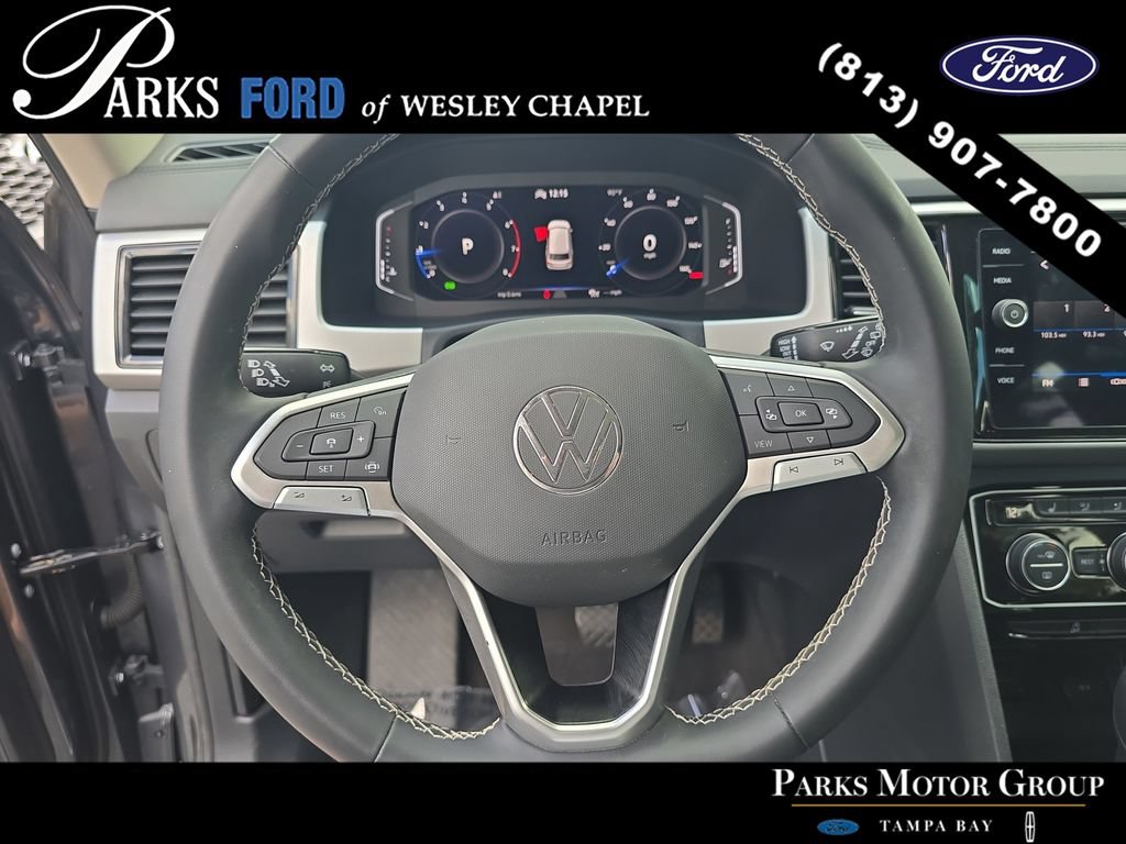 Used 2023 Volkswagen Atlas SE w/ Panoramic Sunroof Package FWD image 30