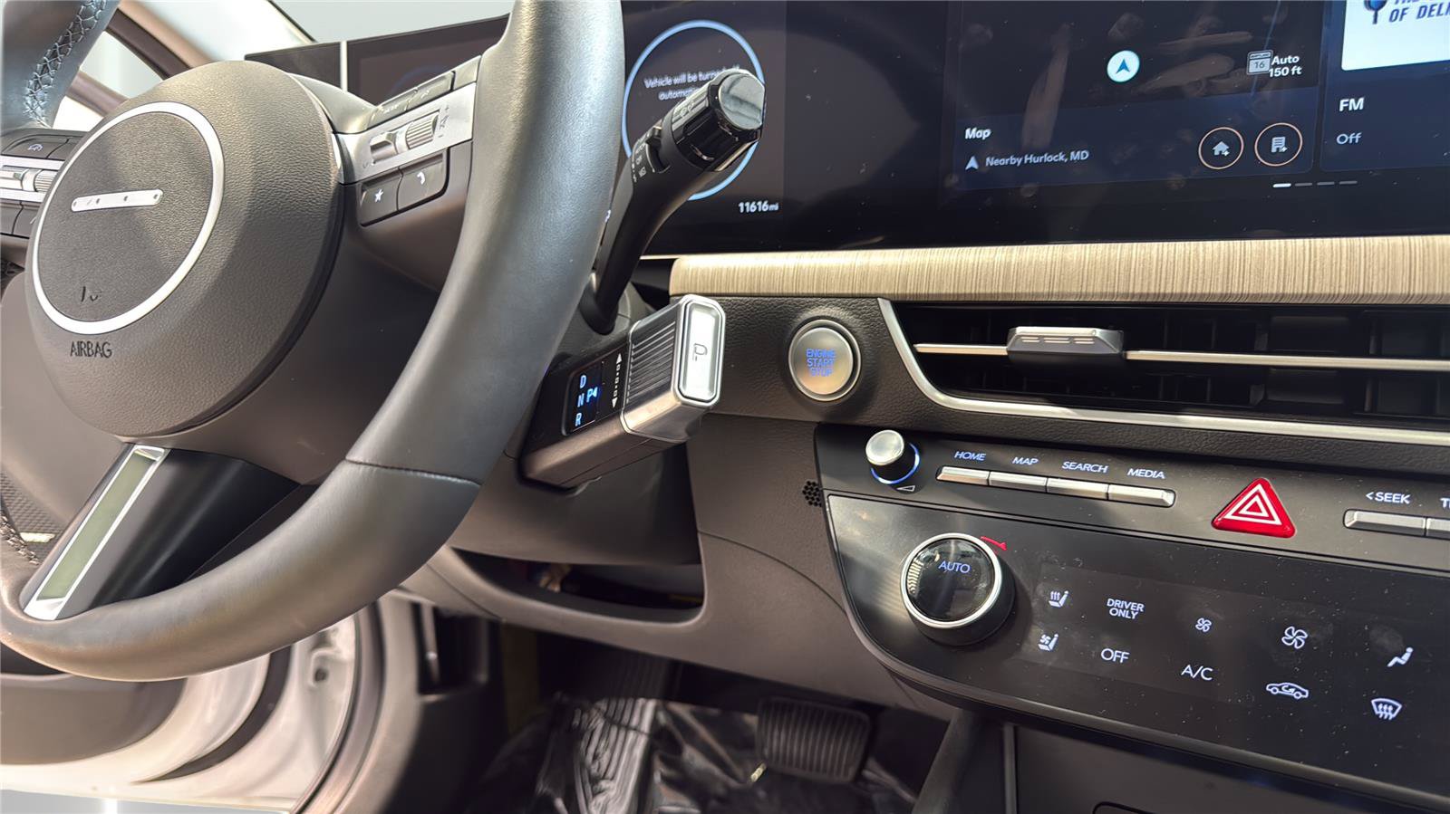 Used 2025 Hyundai Sonata Limited FWD image 24