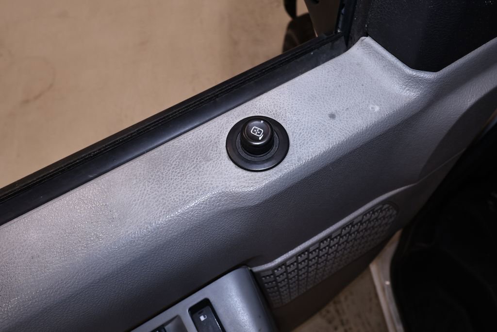 Certified 2019 Ford E-450 and Econoline 450 Super Duty w/ Power Windows & Locks Group RWD image 17