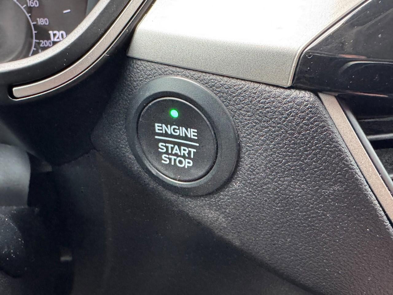 Certified 2020 Ford Escape SEL image 22