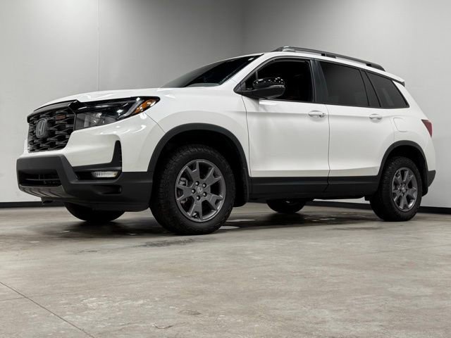 Used 2024 Honda Passport TrailSport image 5