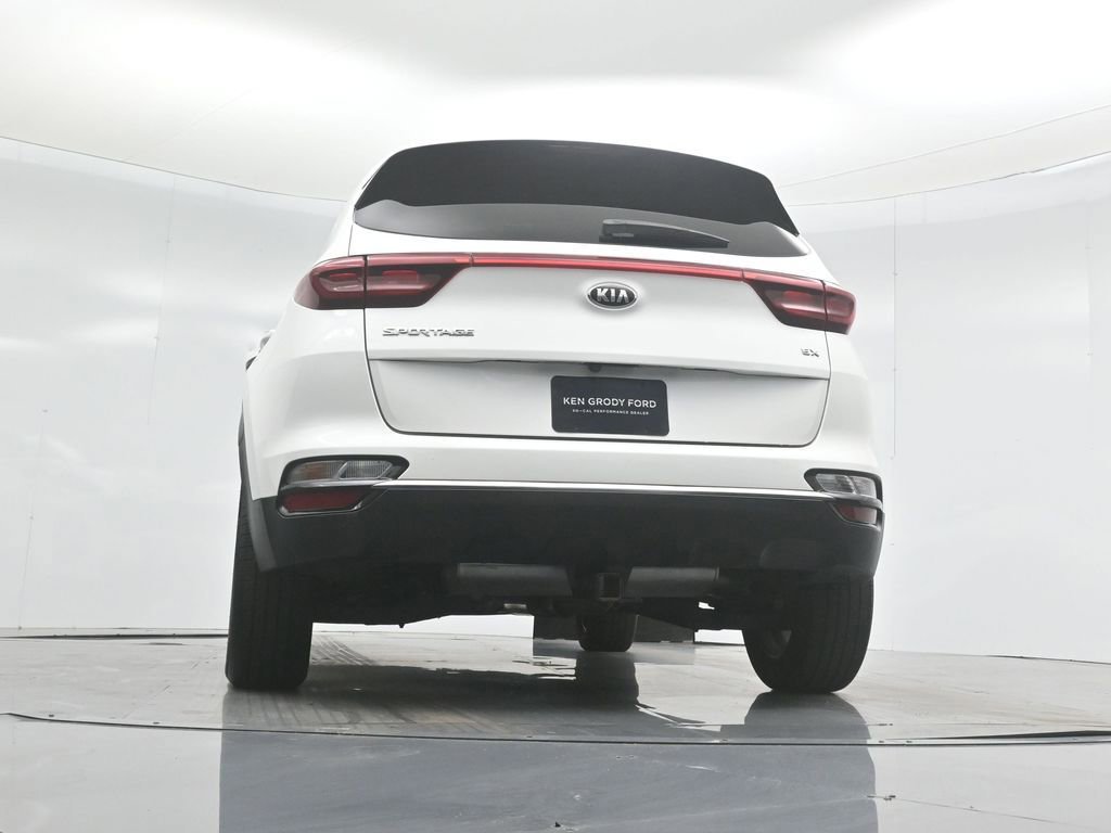Used 2020 Kia Sportage EX image 16