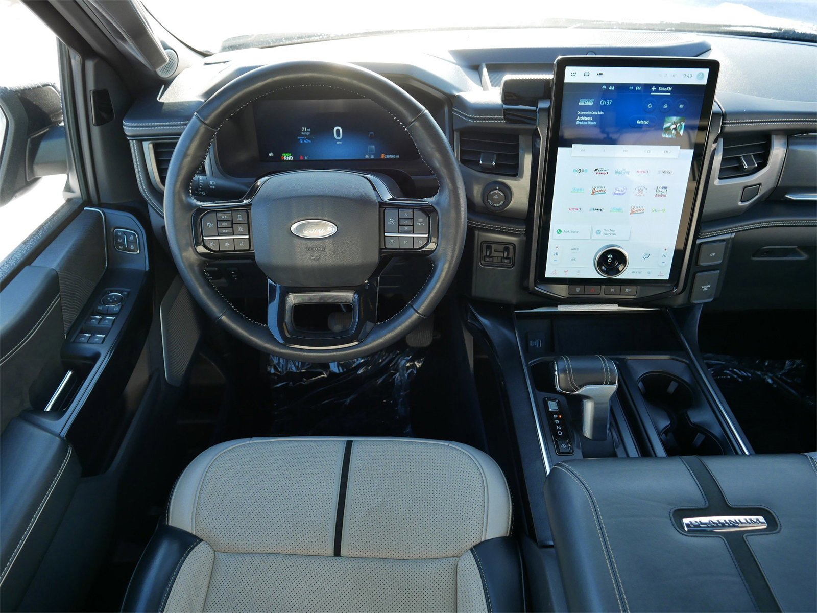 Certified 2022 Ford F150 Lightning Platinum image 18