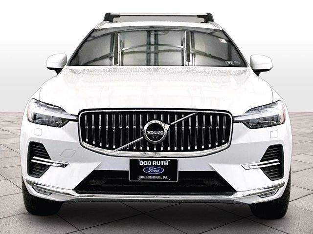 Used 2022 Volvo XC60 B6 Inscription AWD/4WD image 3