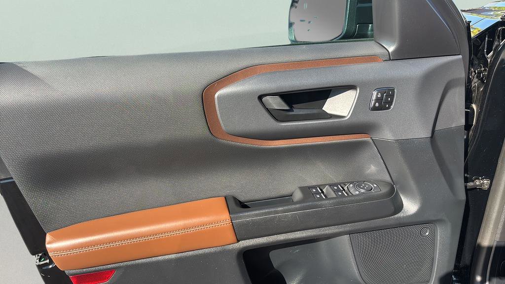 Certified 2023 Ford Bronco Sport Outer Banks AWD/4WD image 16