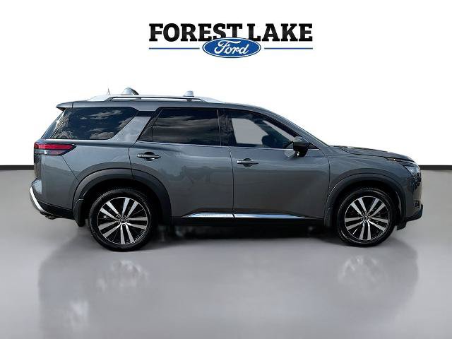 Used 2023 Nissan Pathfinder Platinum w/ Cargo Package AWD/4WD image 8