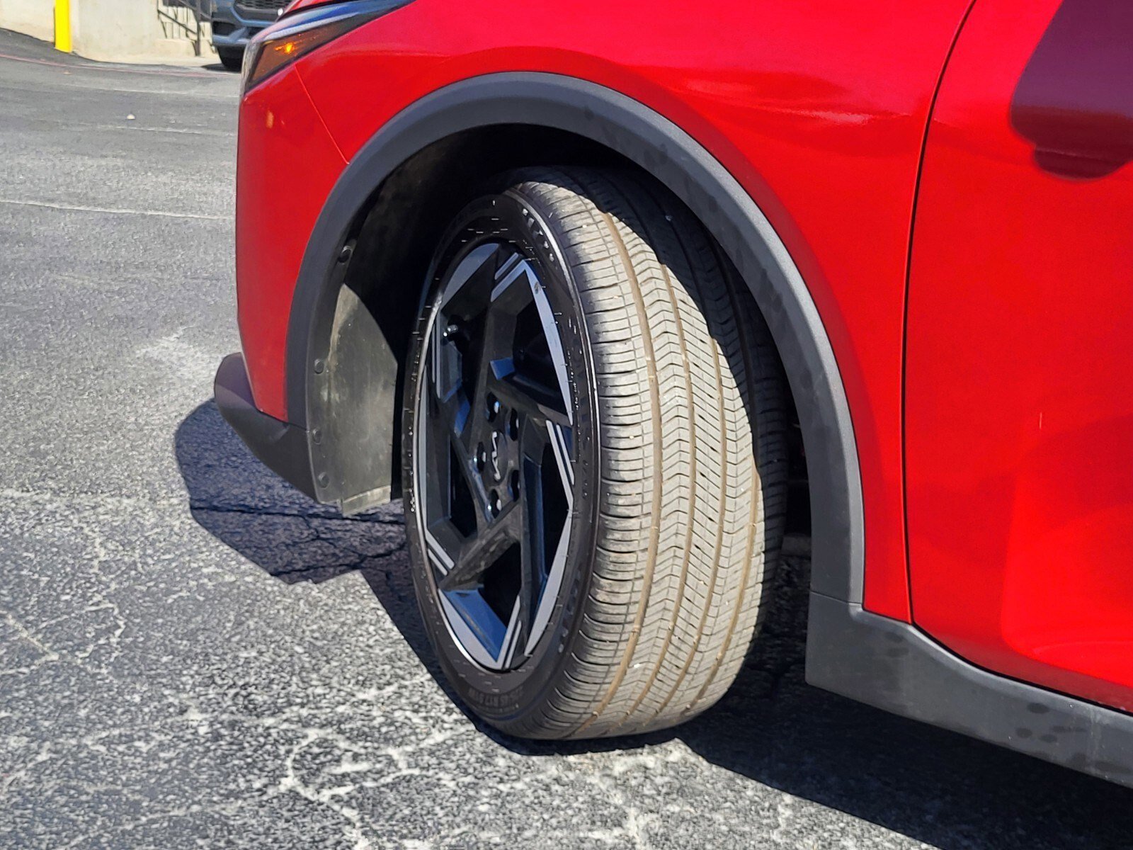 Used 2025 Kia K4 EX image 32