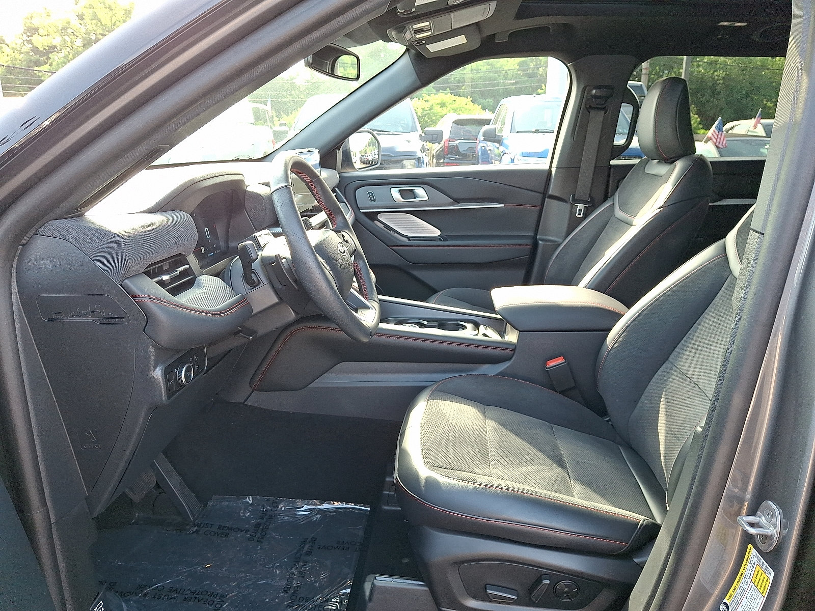 Certified 2025 Ford Explorer ST w/ Sun And Sound Package AWD/4WD image 14
