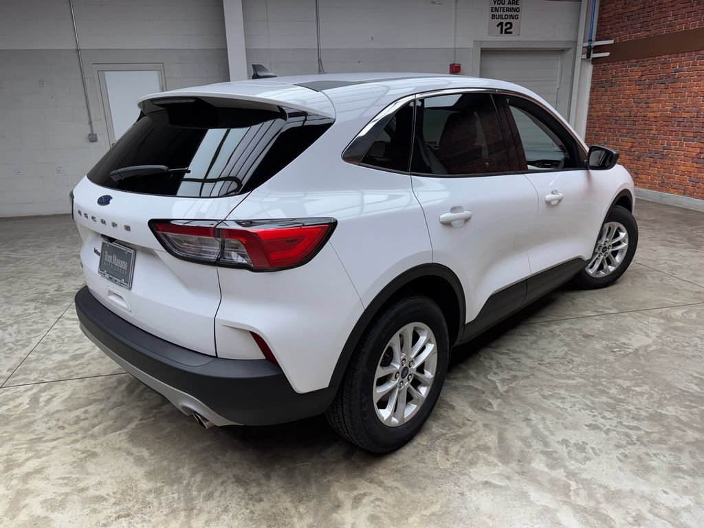 Certified 2022 Ford Escape SE w/ Convenience Package FWD image 5
