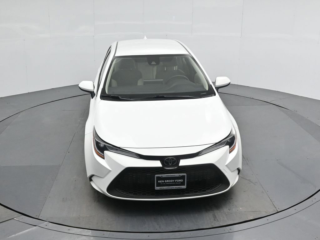 Used 2020 Toyota Corolla LE image 30