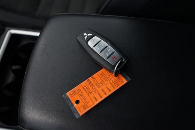 Used 2022 Mitsubishi Outlander SE AWD/4WD image 27