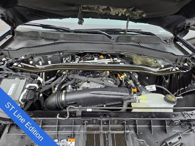 Certified 2025 Ford Explorer ST-Line w/ Premium Package AWD/4WD image 38