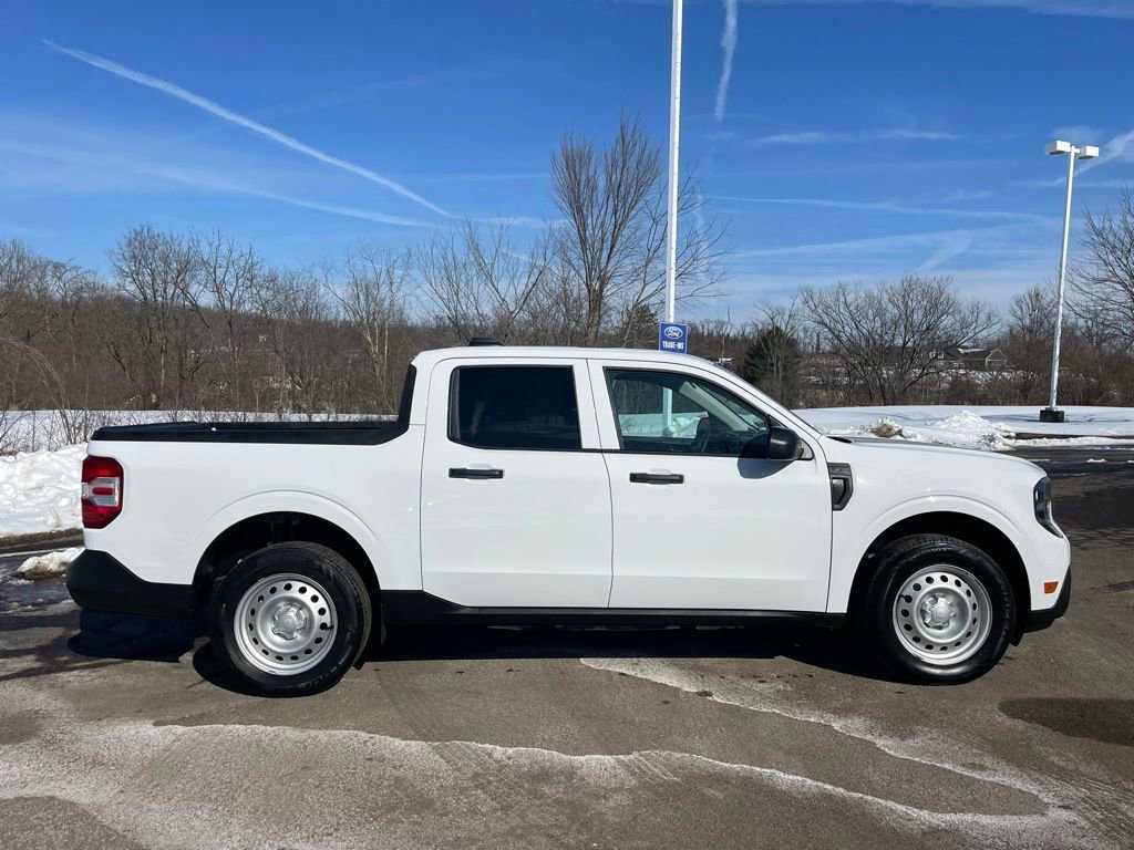 Certified 2025 Ford Maverick XL w/ Equipment Group 101A image 6