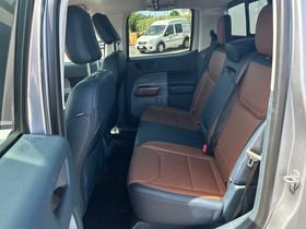 Certified 2024 Ford Maverick Lariat FWD image 9