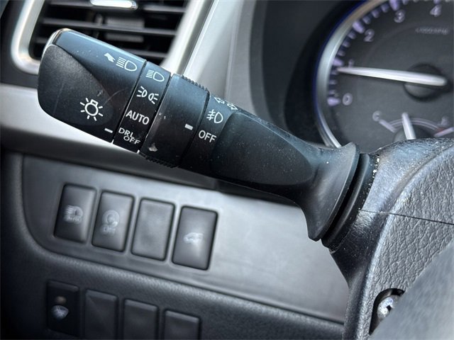 Used 2019 Toyota Highlander XLE image 24