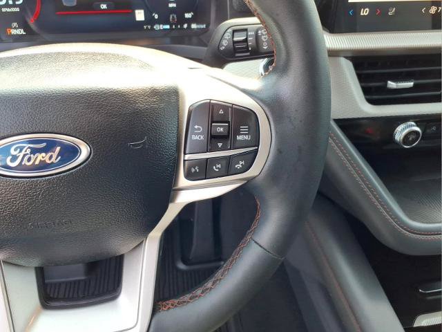 Certified 2025 Ford Explorer Active w/ Active Comfort Package AWD/4WD image 24