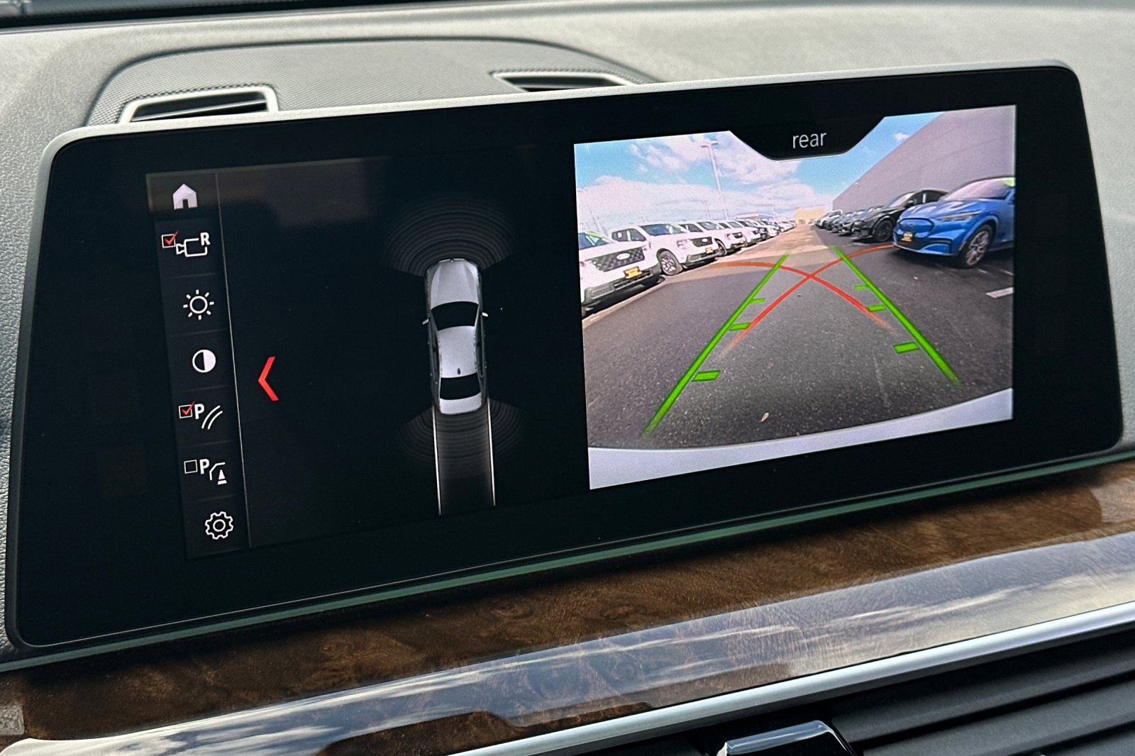 Used 2018 BMW 530i image 21