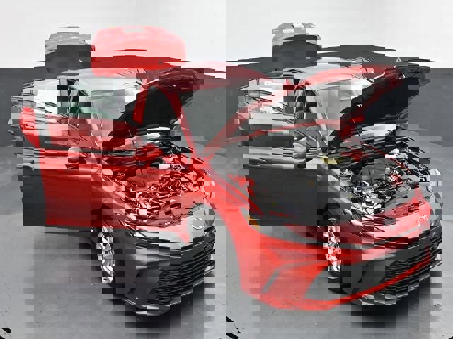 Used 2025 Toyota Camry LE FWD image 41