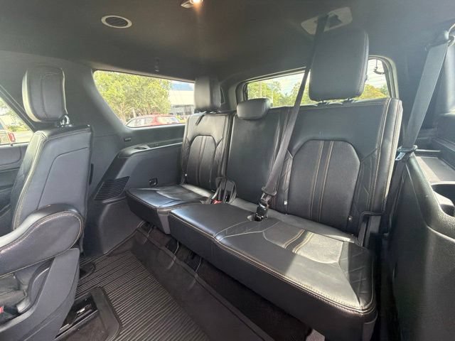 Certified 2023 Ford Expedition Max Platinum RWD image 12