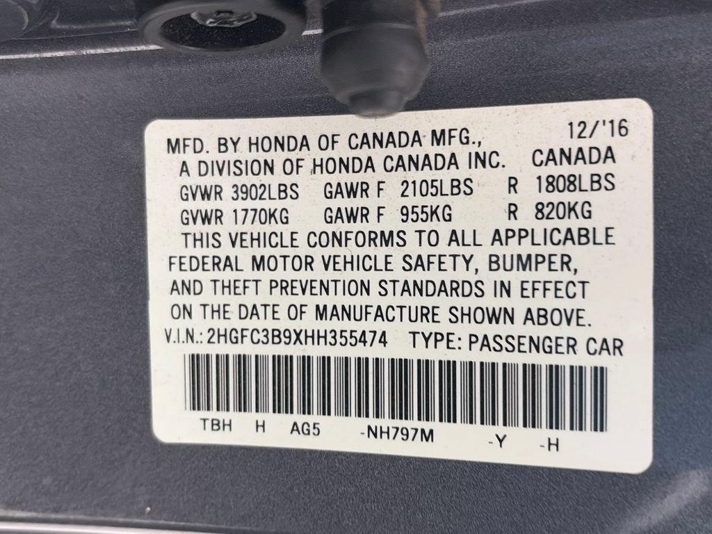Used 2017 Honda Civic Touring image 9
