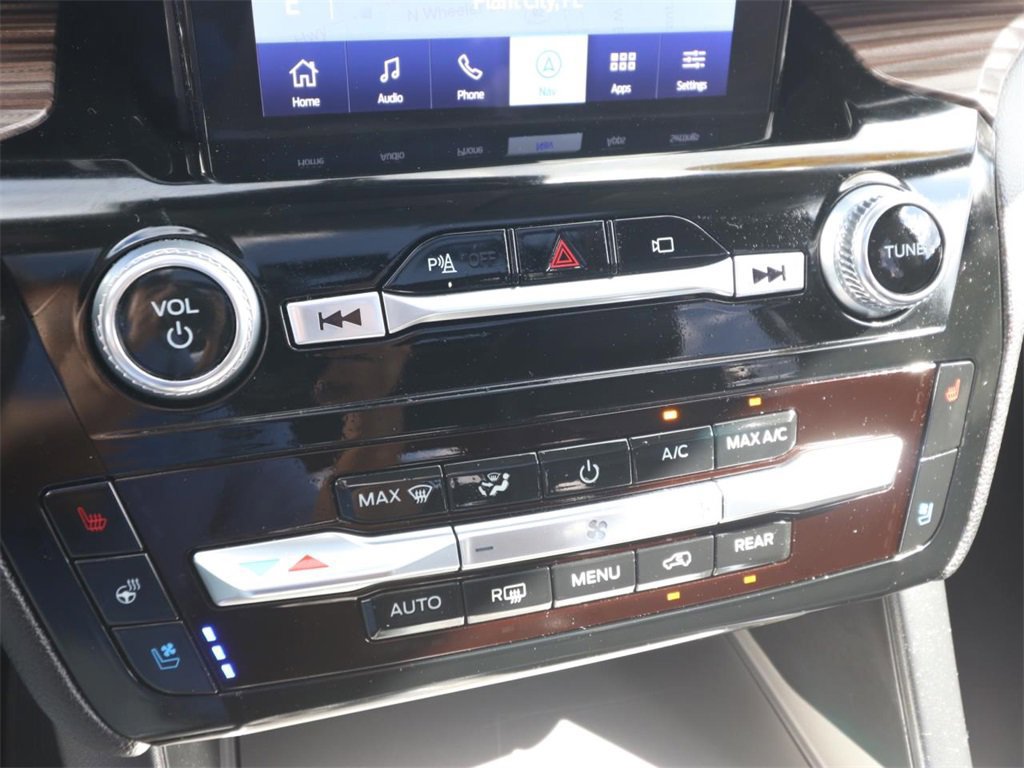 Certified 2023 Ford Explorer Limited w/ Limited Technology Package image 22