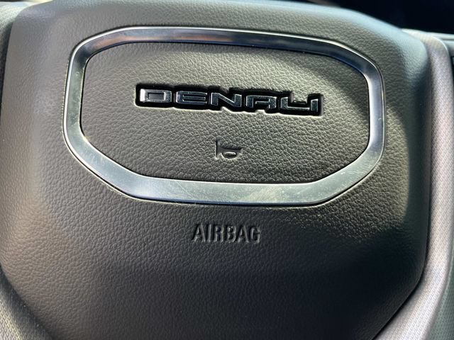 Used 2021 GMC Yukon XL Denali w/ Denali Premium Package RWD image 41