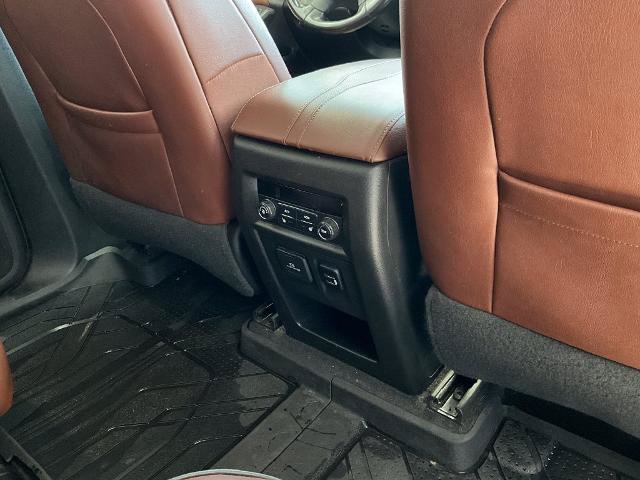 Used 2018 Chevrolet Traverse High Country w/ LPO, Floor Liner Package AWD/4WD image 27