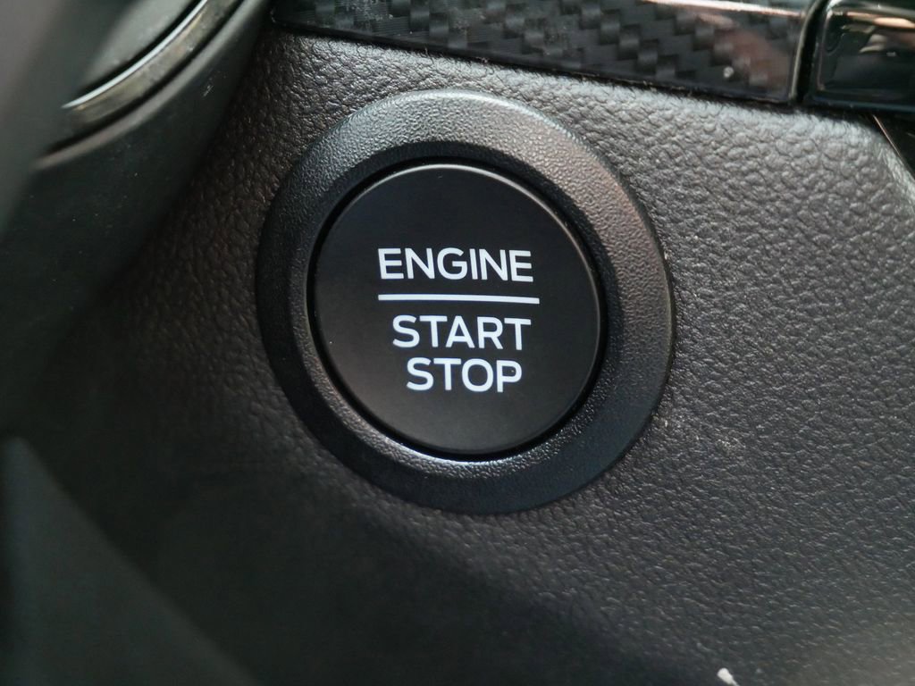 Certified 2025 Ford Escape ST-Line AWD/4WD image 21