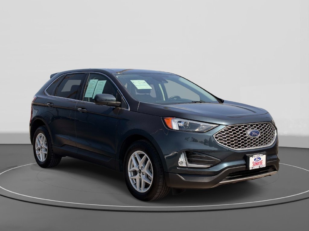 Certified 2024 Ford Edge SEL w/ Convenience Package AWD/4WD image 4